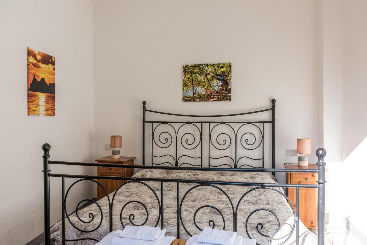 Casa Del Borgo By Arbaspaa Riomaggiore Buitenkant foto